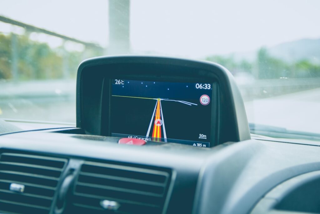 découvrez tout sur les gps : fonctionnement, avantages, applications et conseils pour choisir le meilleur système de navigation adapté à vos besoins quotidiens, professionnels ou de loisirs.